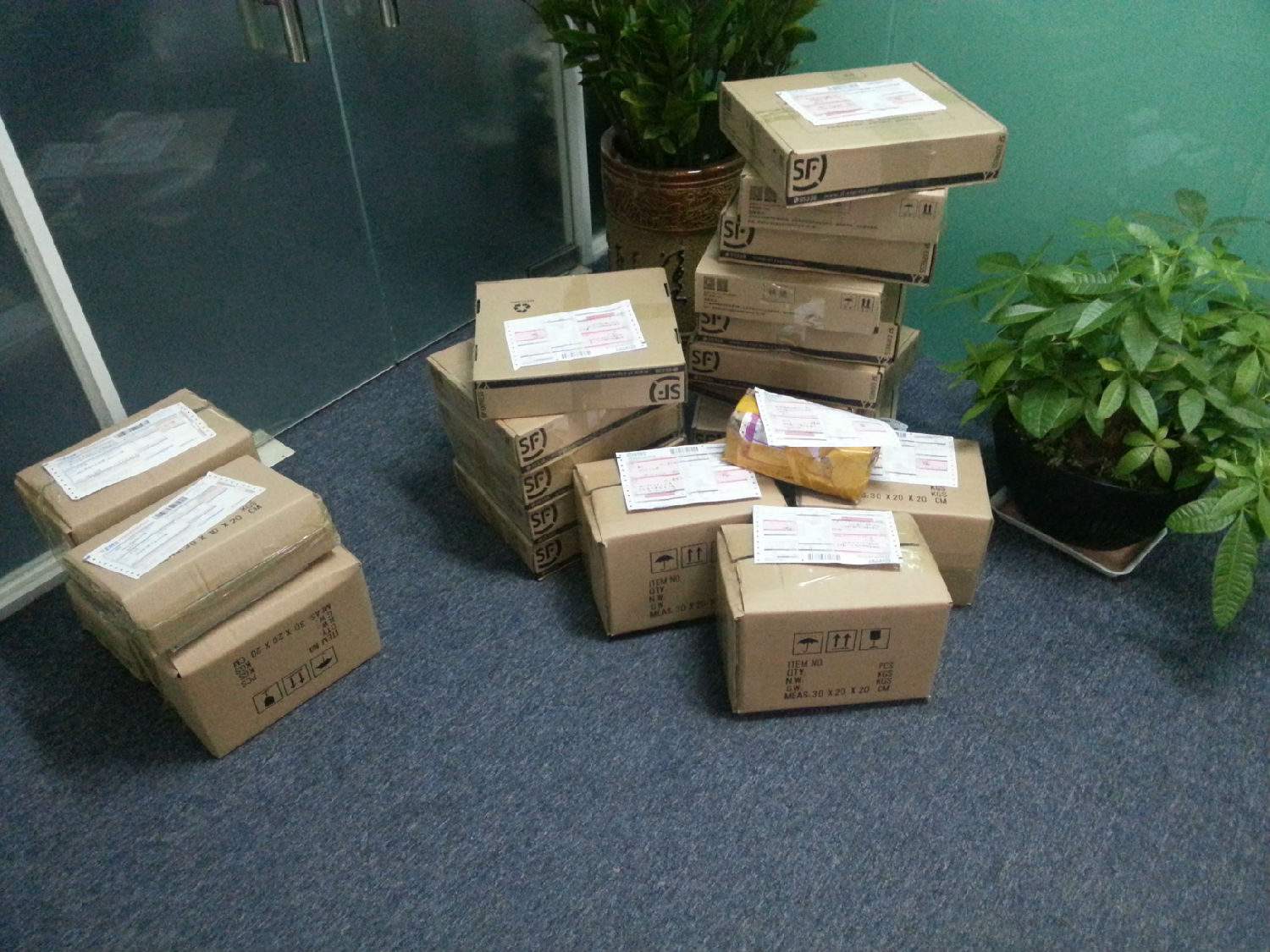 9.3后博揚(yáng)智能的客戶熱情不減，訂單不斷！