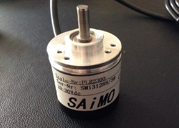 速度傳感器的加速工作原理，將加速度轉(zhuǎn)化成電壓輸出