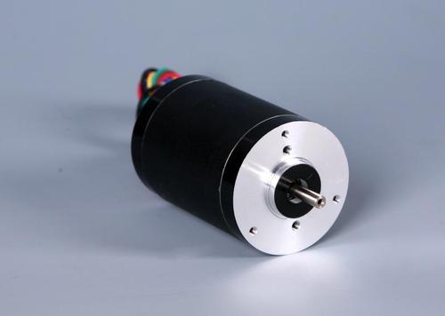 無刷直流電動機優(yōu)勢為何大于缺點？