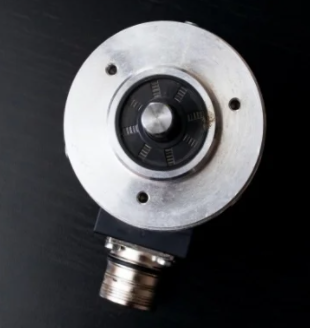 伺服運(yùn)動(dòng)控制系統(tǒng)